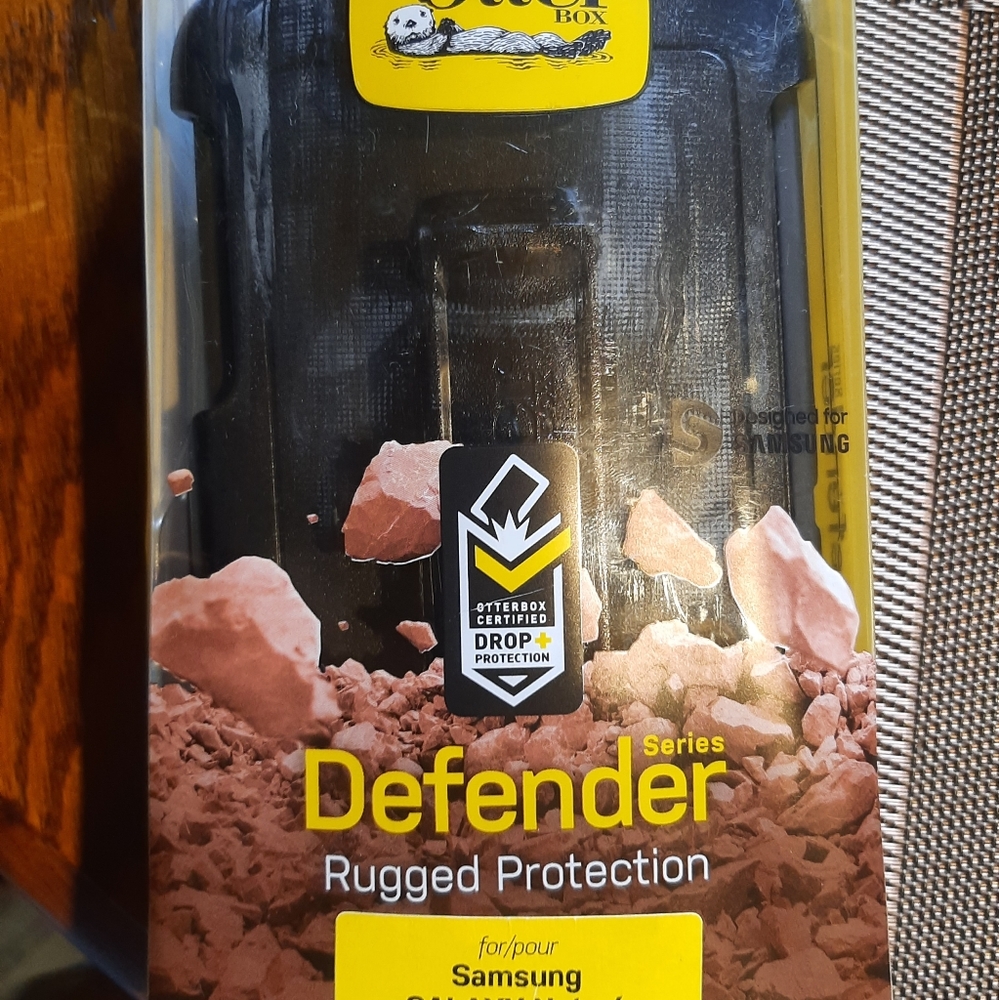 Otter Box Defender for a Samsung Galaxy Note 4